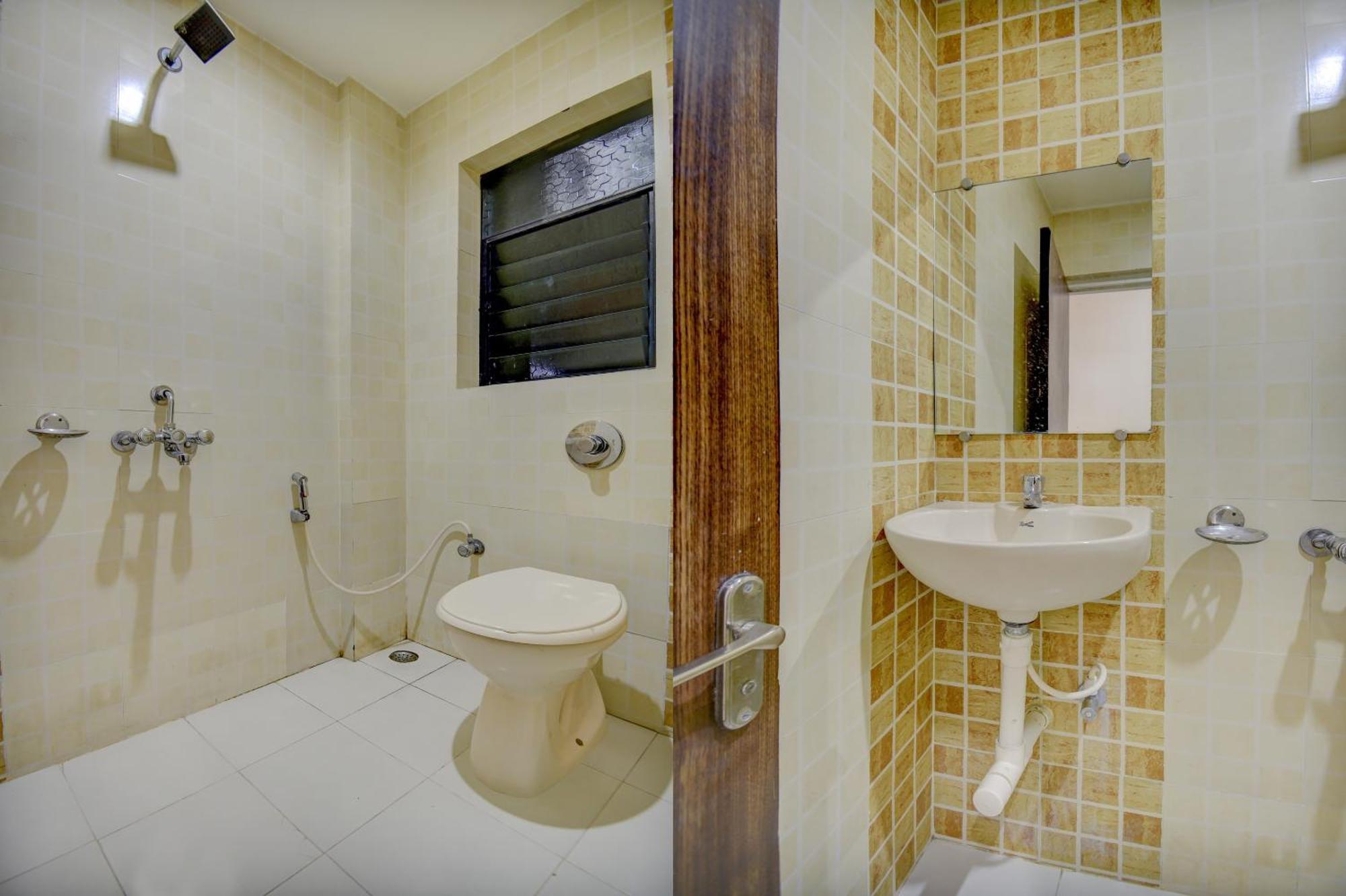 Hotel O Plus Corporate One Khapa  Exterior photo